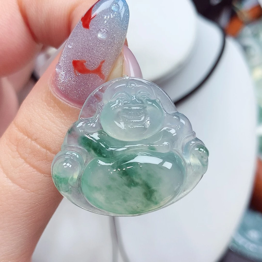 翡翠未镶嵌颈饰翡翠，27/31/6.2