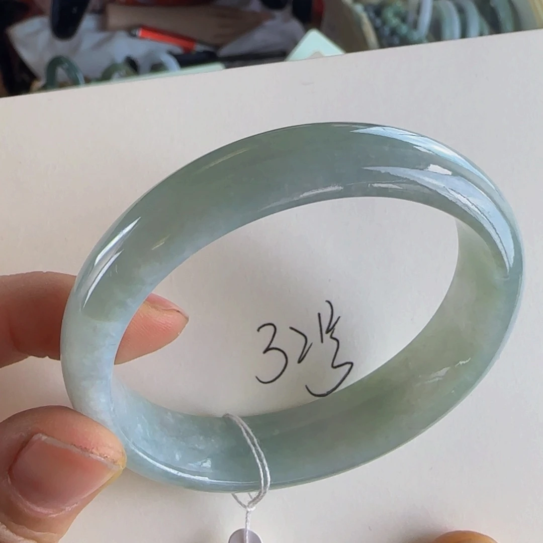 翡翠手镯（贵妃镯）未镶嵌老坑55圈贵妃