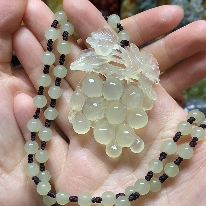 岫玉未镶嵌吊坠(赠链)