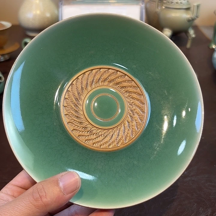 瓷片龙泉青瓷福利青瓷