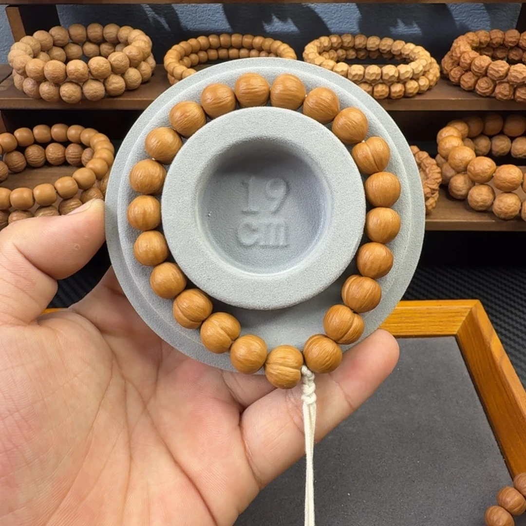 猴头核桃吊坠全品小屁桃