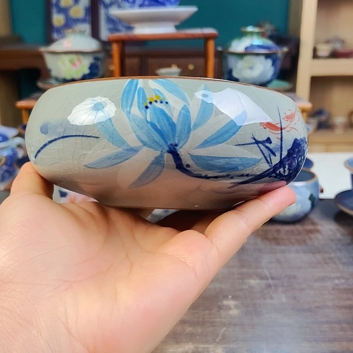 瓷片手工制作工艺精湛等