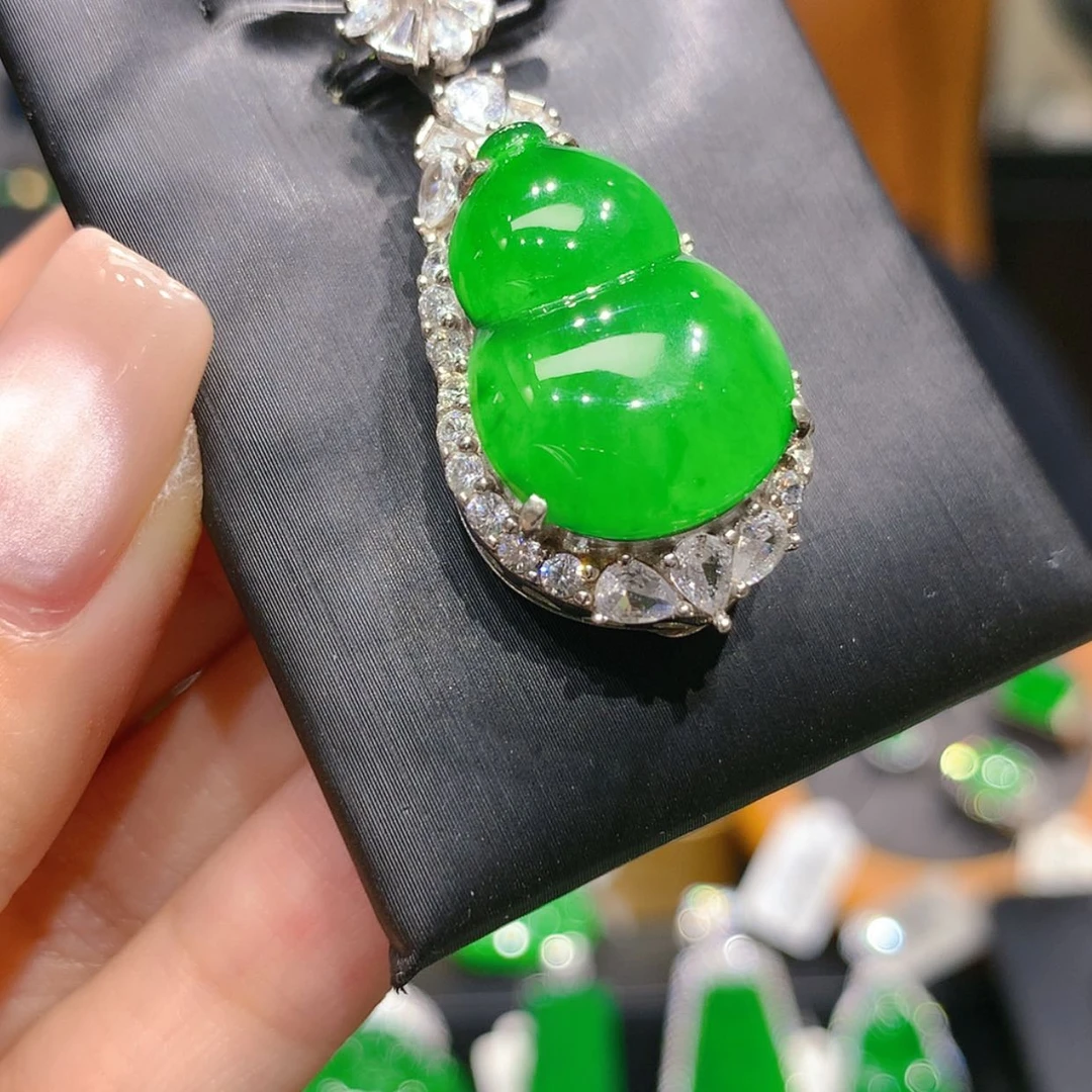 【闪购商品】颈饰银S925镶嵌翡翠5柒姐