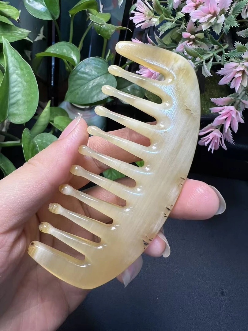板娘专享 白水黑金刚按摩梳 微瑕福利 随机发货 不退不换 -X046