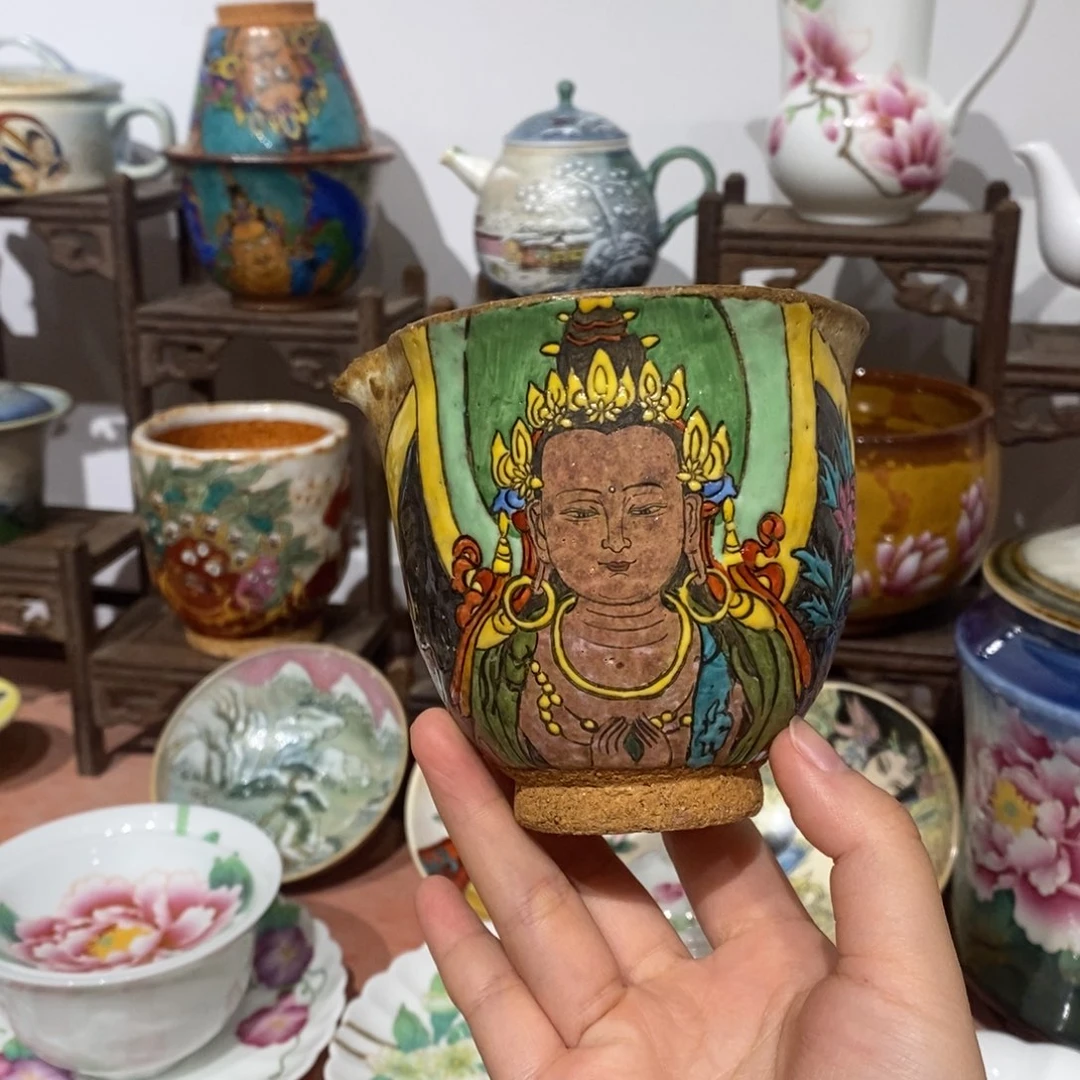 四臂手工手绘瓷器制作