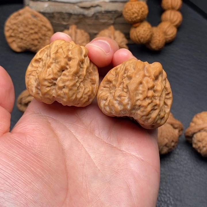 桃核把件l**d尺寸38哇哇