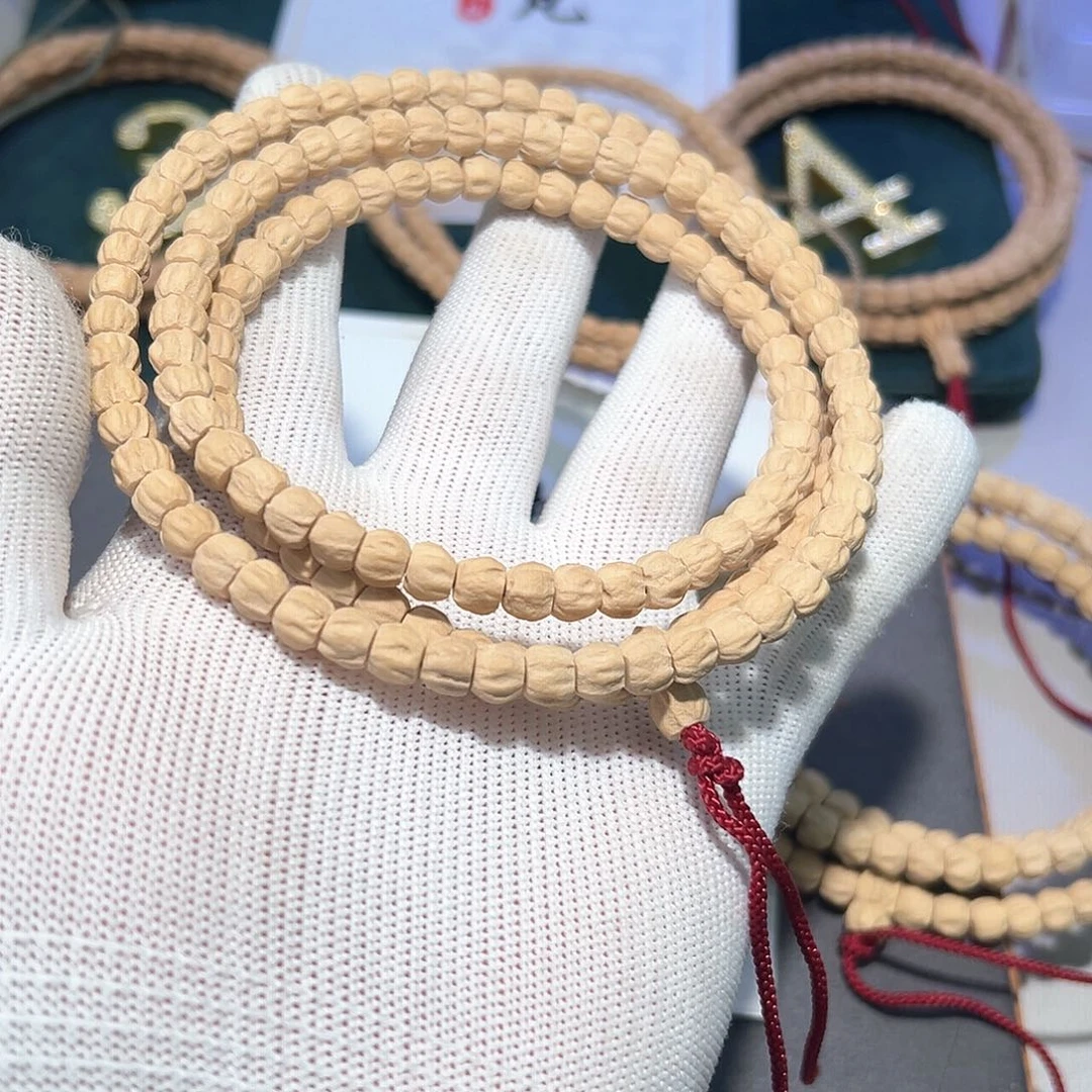 柏香籽/百香籽吊坠起***猪