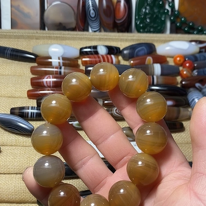 玛瑙/玉髓合金颈饰