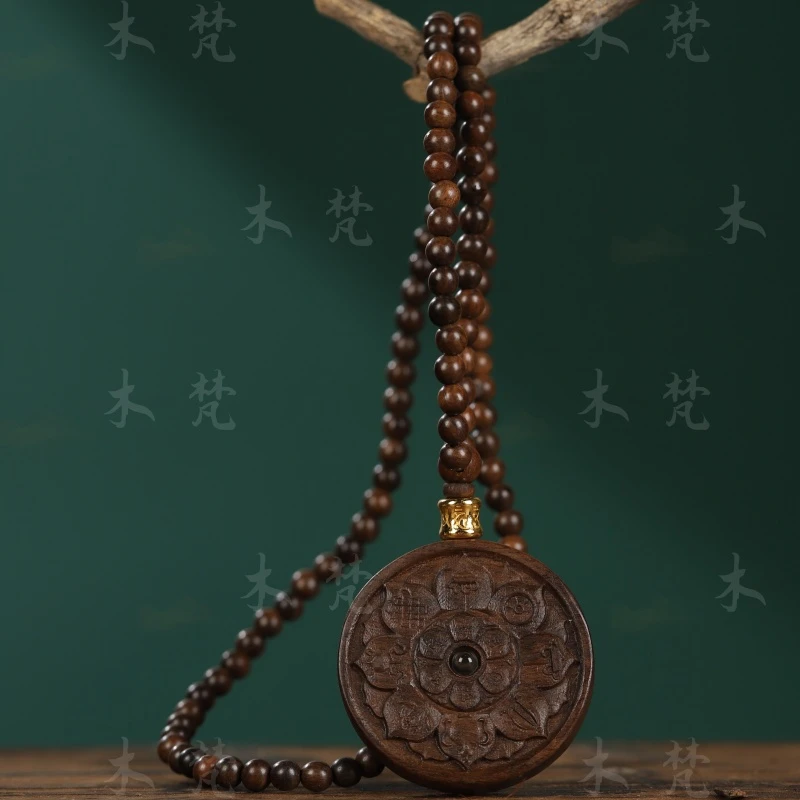 越南沉香木【莲花六字言】文玩吊坠佛牌保平安老料香味吊坠