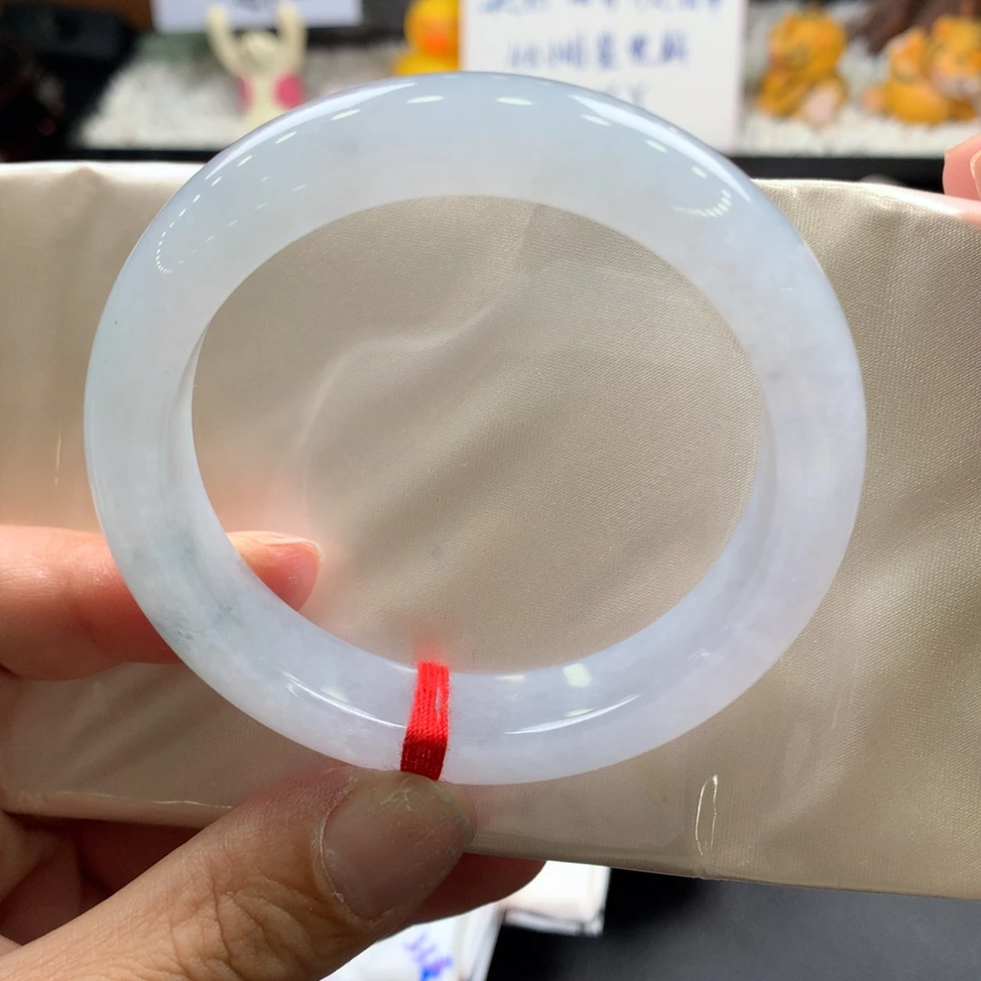 翡翠未镶嵌手镯55.7正圈（小纹裂），61号