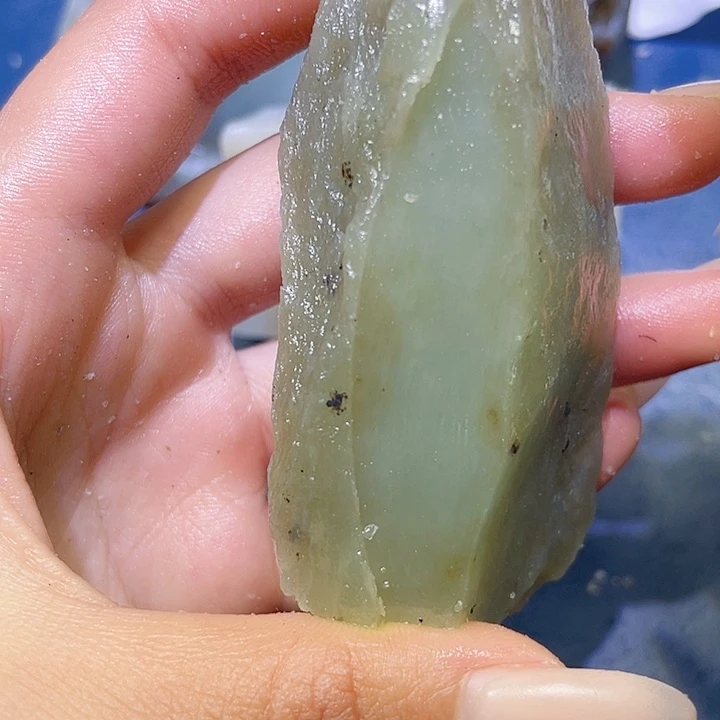 和田玉未镶嵌珠宝半成品