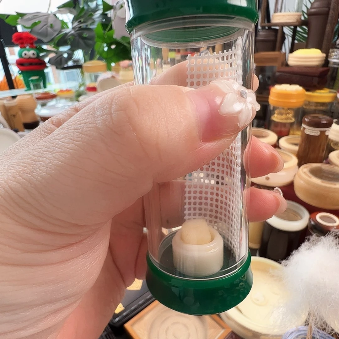 用***2哈哈哈哈哈哈两个筒