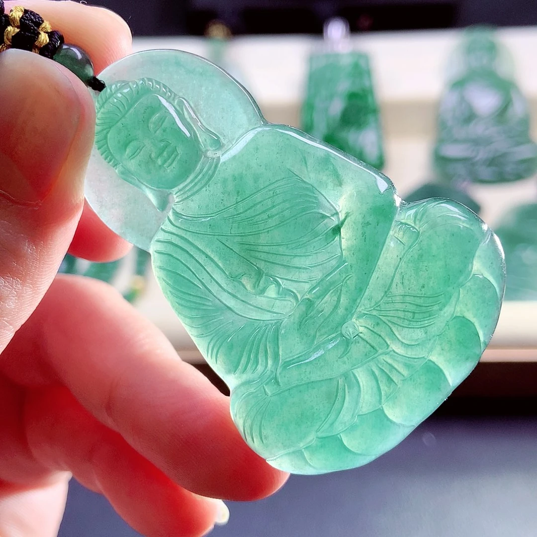 【闪购商品】颈饰未镶嵌翡翠天然