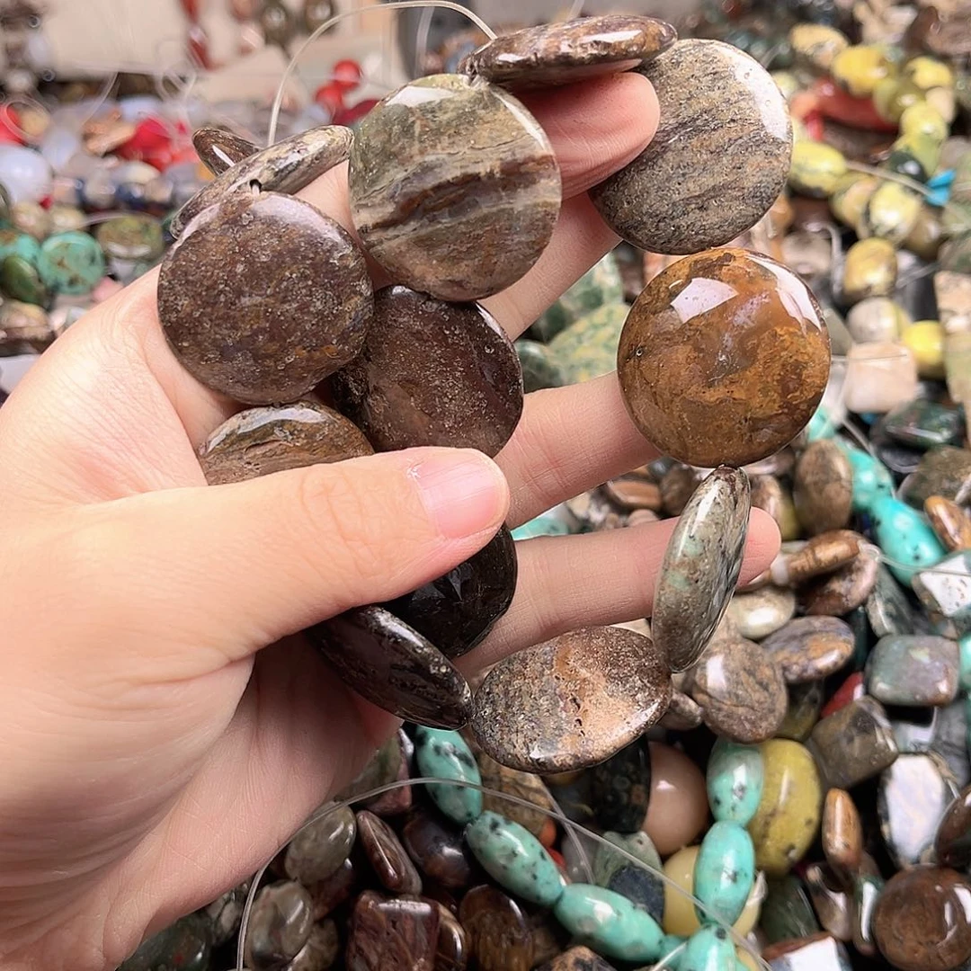 黄***人石英质玉未镶嵌手饰