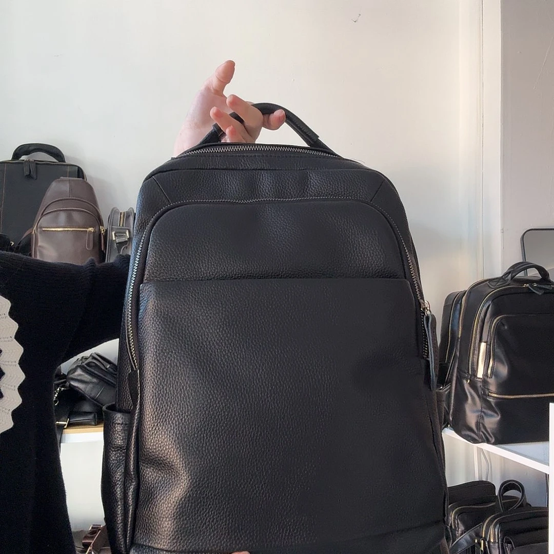 头层牛皮双肩包07b