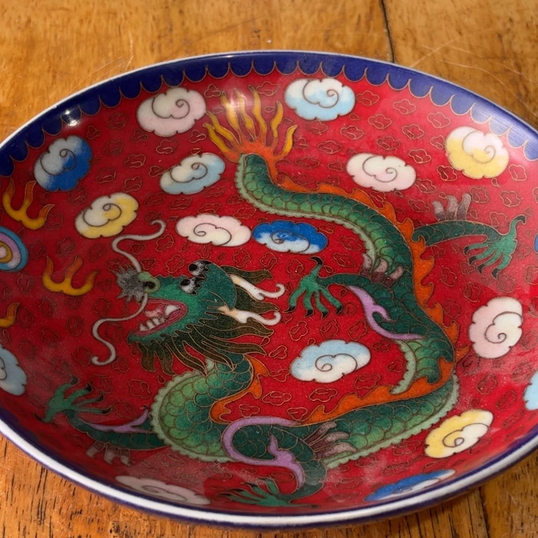 摆件精品陶瓷龙纹摆件