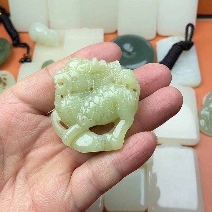 精品吊坠男女通用