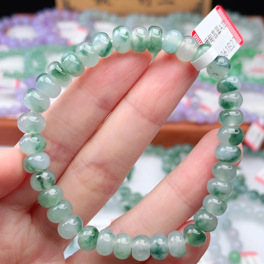翡翠手链未镶嵌翡翠