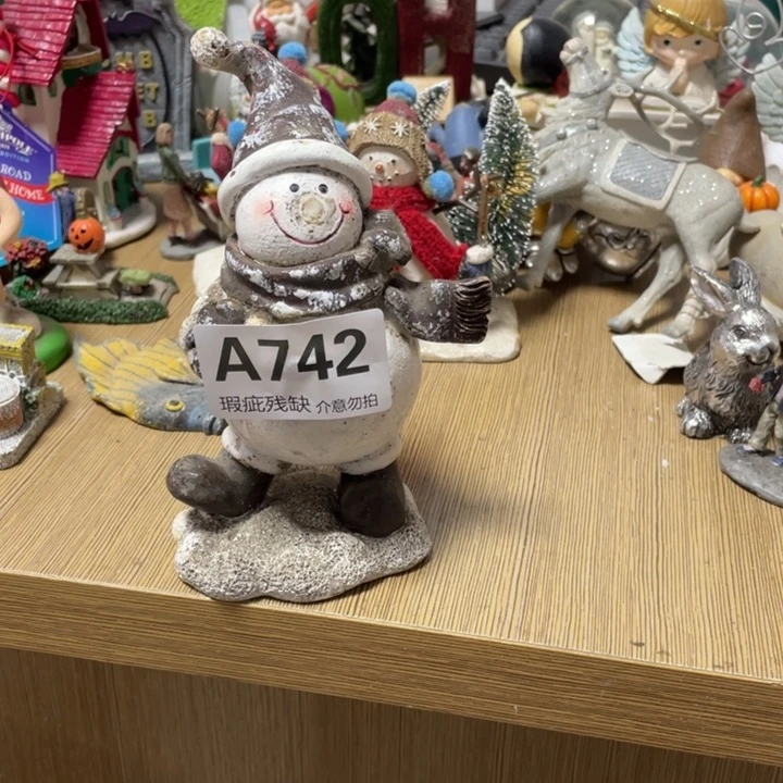 明***说摆件孤品老货微瑕瓷