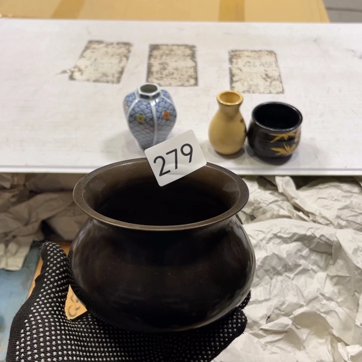 中古物品默认微瑕不退不换