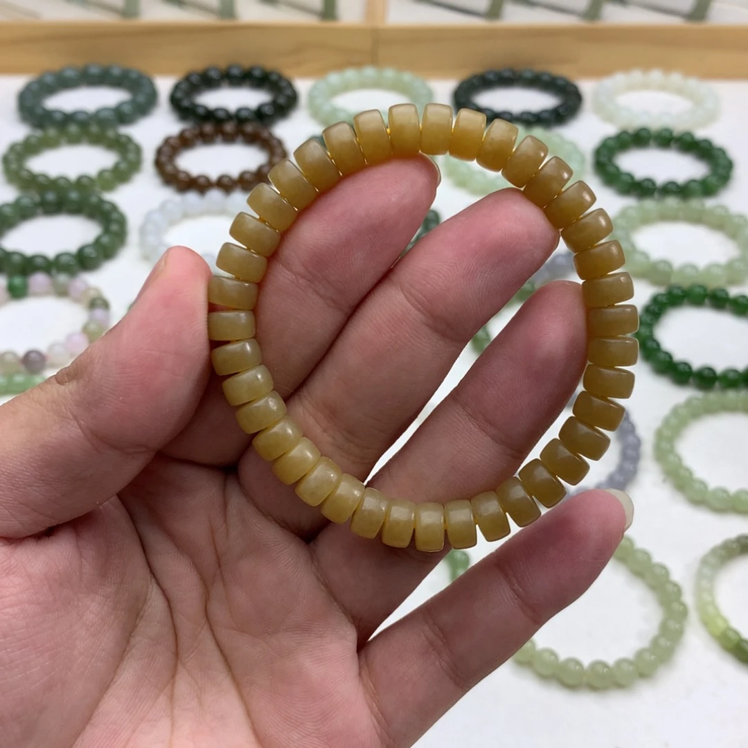 手串未镶嵌和田玉（且末糖药片8.3）