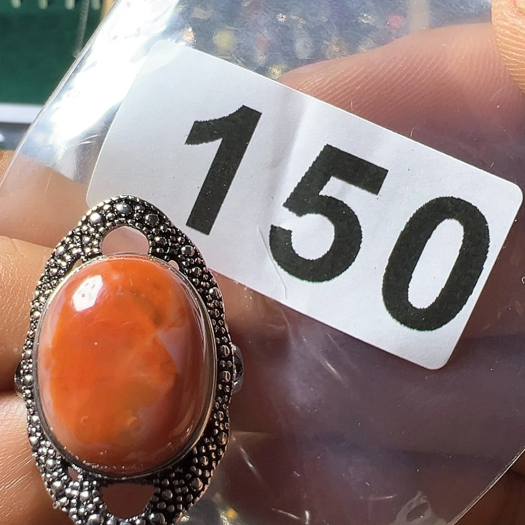 南红玛瑙戒指未镶嵌