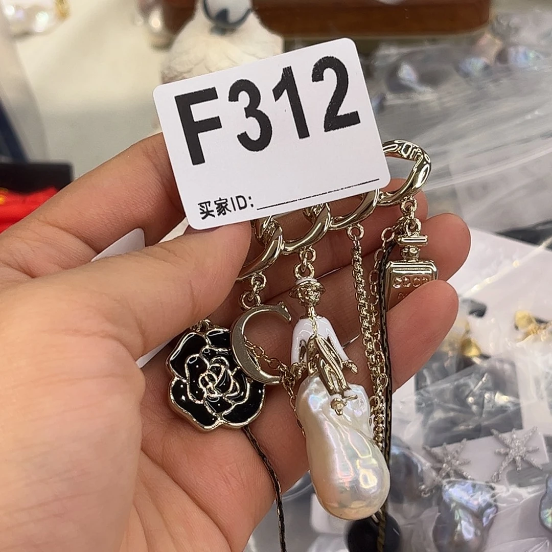 耳饰淡水珍珠合金