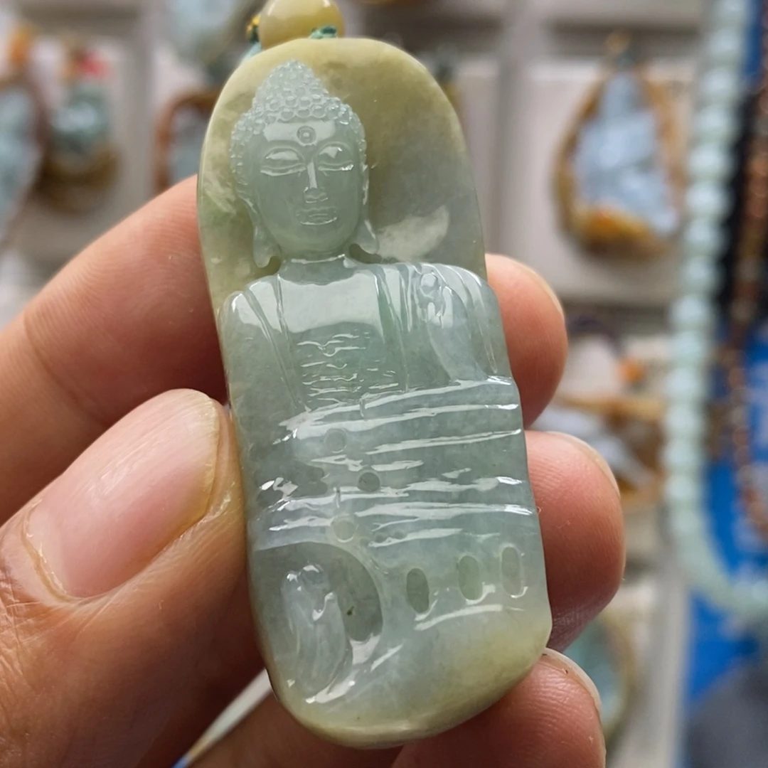 翡翠未镶嵌颈饰佛