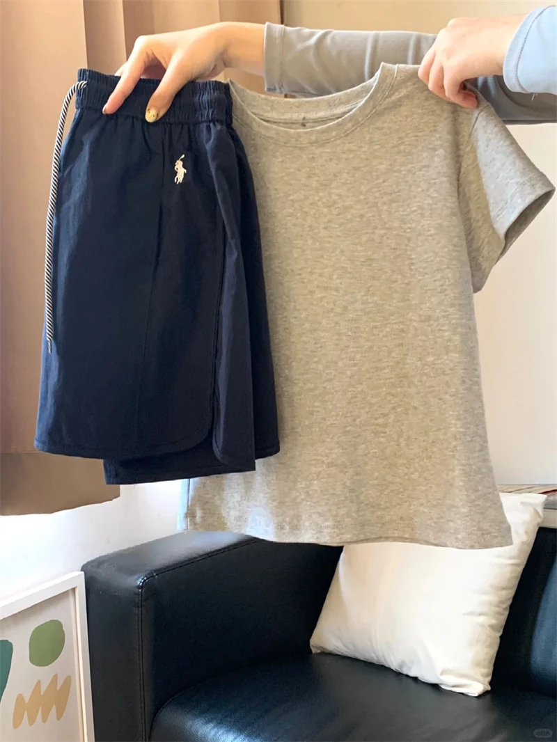 2025夏季新款纯系简约运动穿搭一整套圆领百搭短袖松紧腰短裙套装