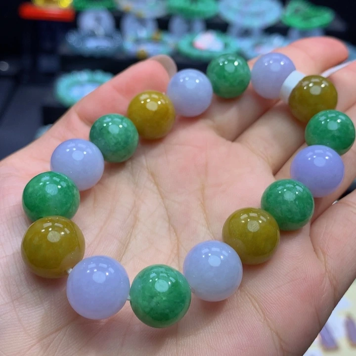 翡翠手链未镶嵌翡翠