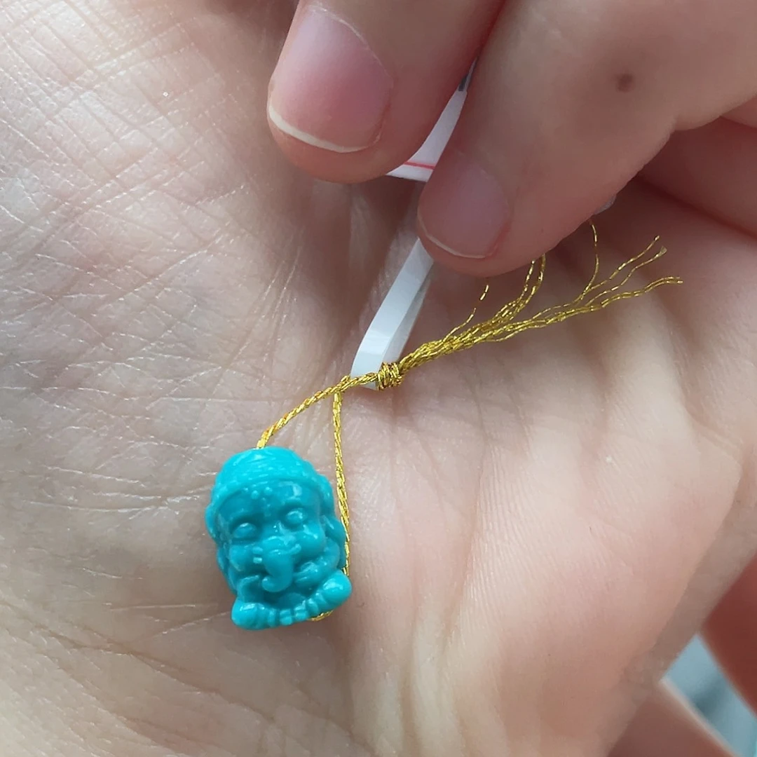 绿松石颈饰未镶嵌