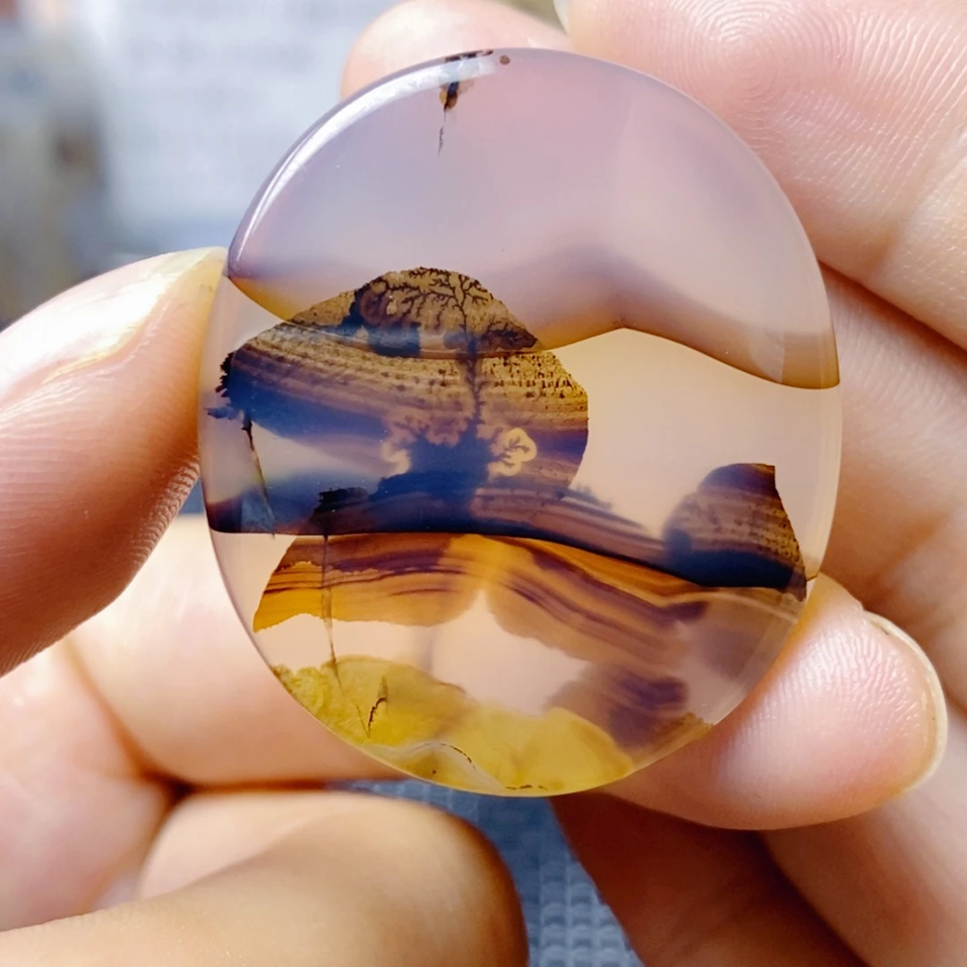 玛瑙/玉髓未镶嵌珠宝奇石