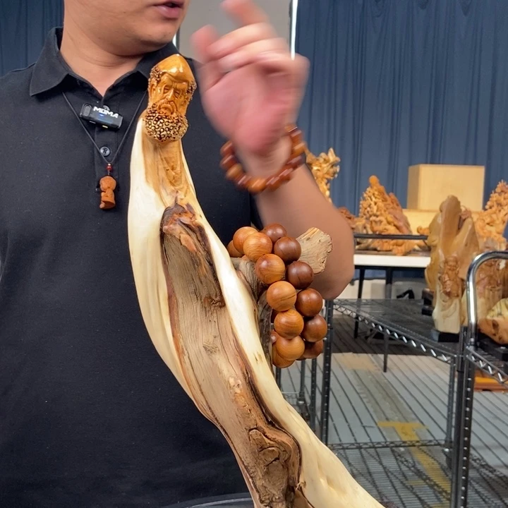 柏木（崖柏）随型摆件