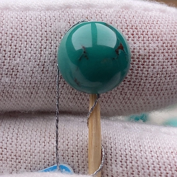 绿松石未镶嵌珠宝奇石10