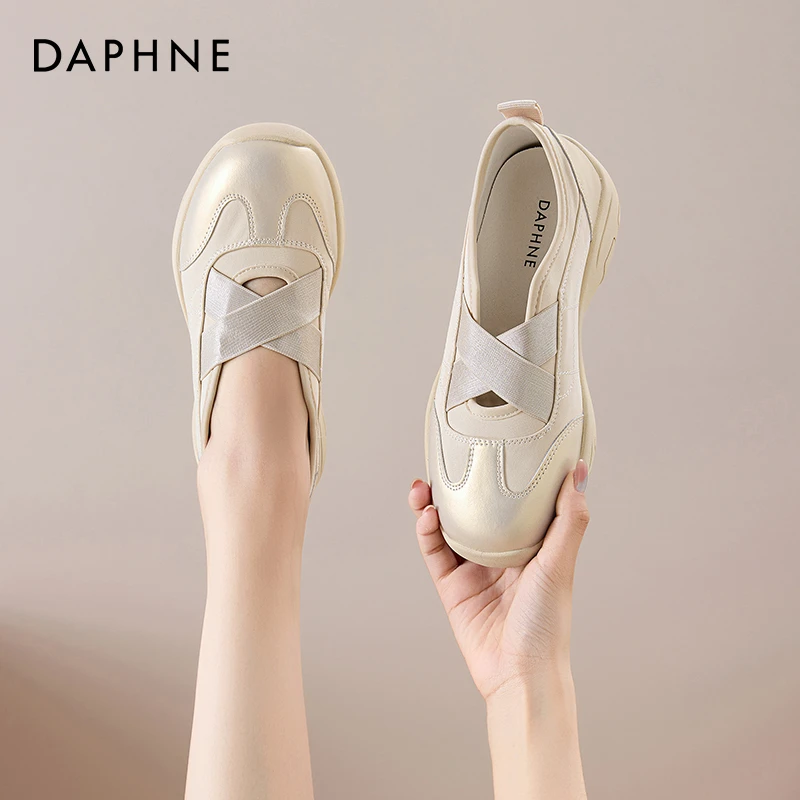 达芙妮休闲鞋2025夏季流行新款爆款增高气质百搭小众单鞋芭蕾风