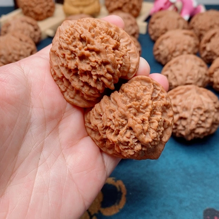 文玩核桃把件满天星42