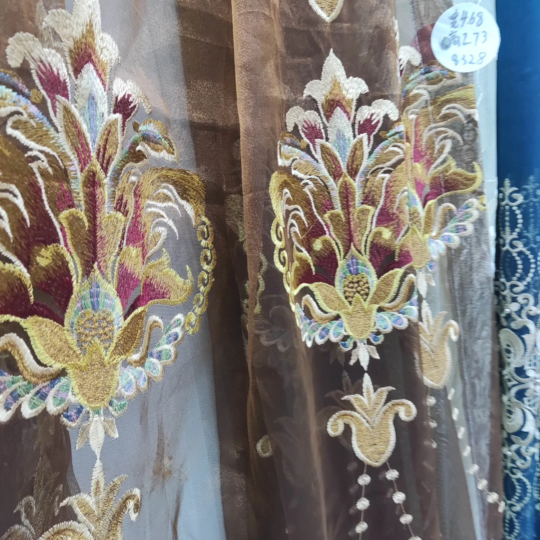 8328咖色欧花满绣纱帘宽4.68一片高度2.73米挂钩款