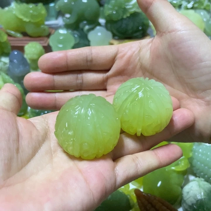 【闪购商品】未镶嵌蛇纹石玉把件