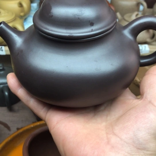 茶壶紫砂紫泥容天500豪升左右