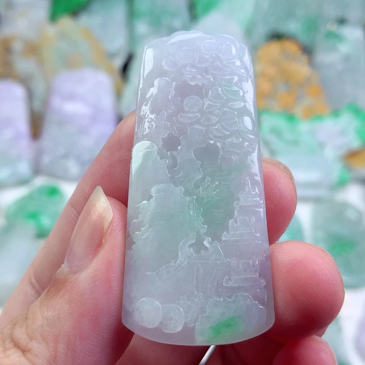 吊坠(不含链)未镶嵌翡翠