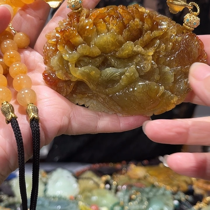未镶嵌岫玉毛衣链