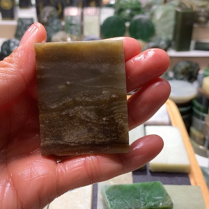 和田玉未镶嵌珠宝半成品