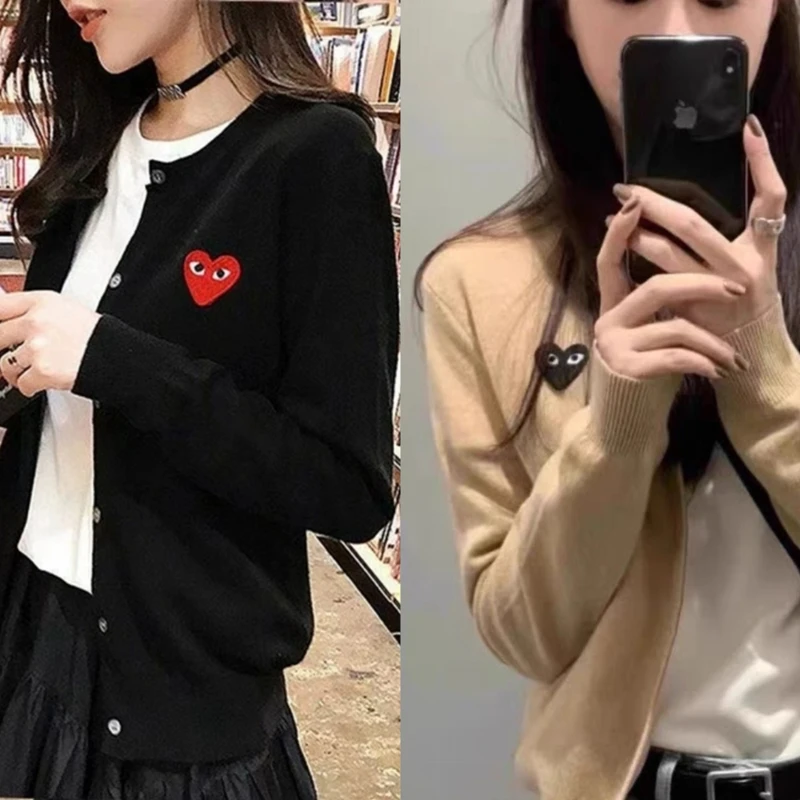 2025年早秋穿搭刺绣爱心开衫女针织衫毛衣百搭红心短款宽松外搭衫