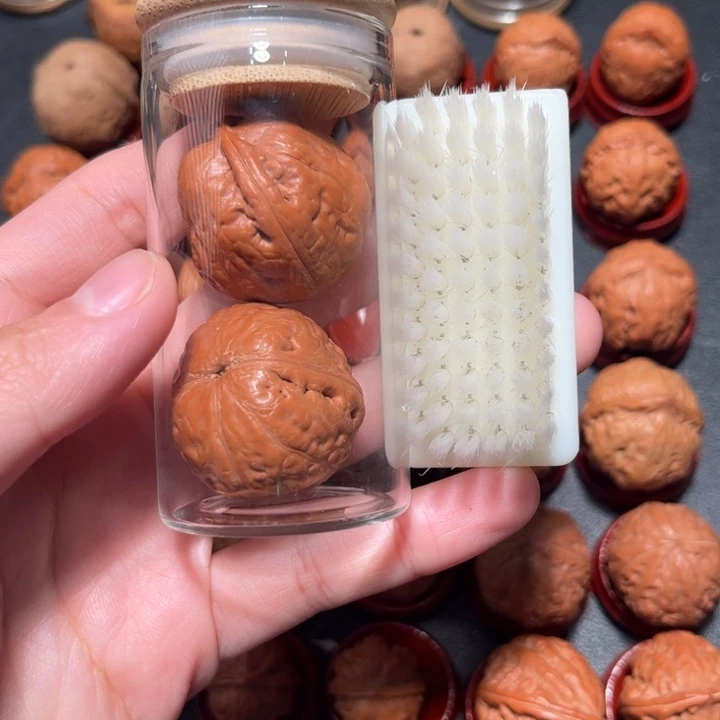 文玩核桃吊坠玉禅