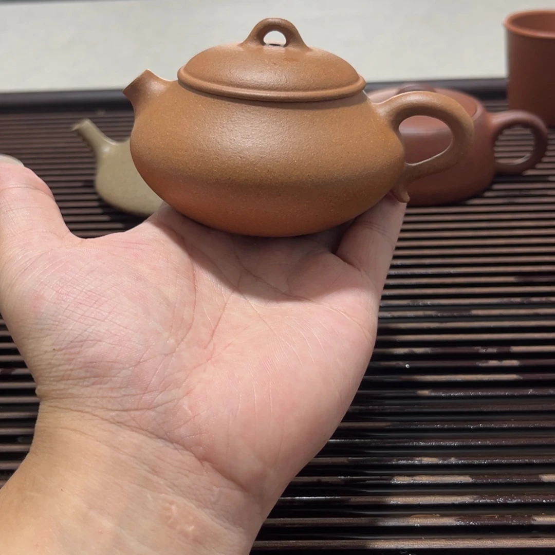 紫砂茶壶紫砂…………………………………………