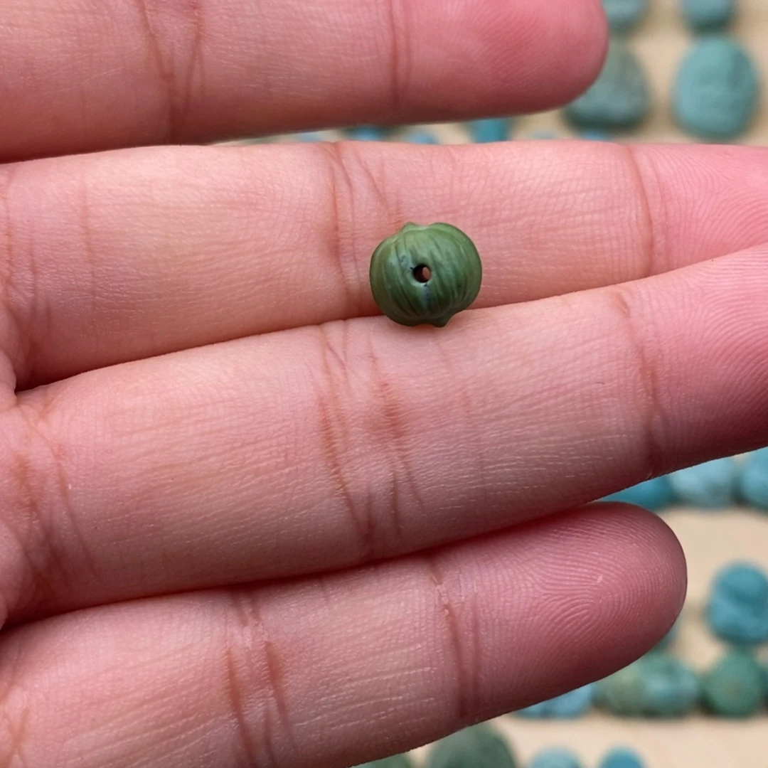 绿松石未镶嵌百香籽