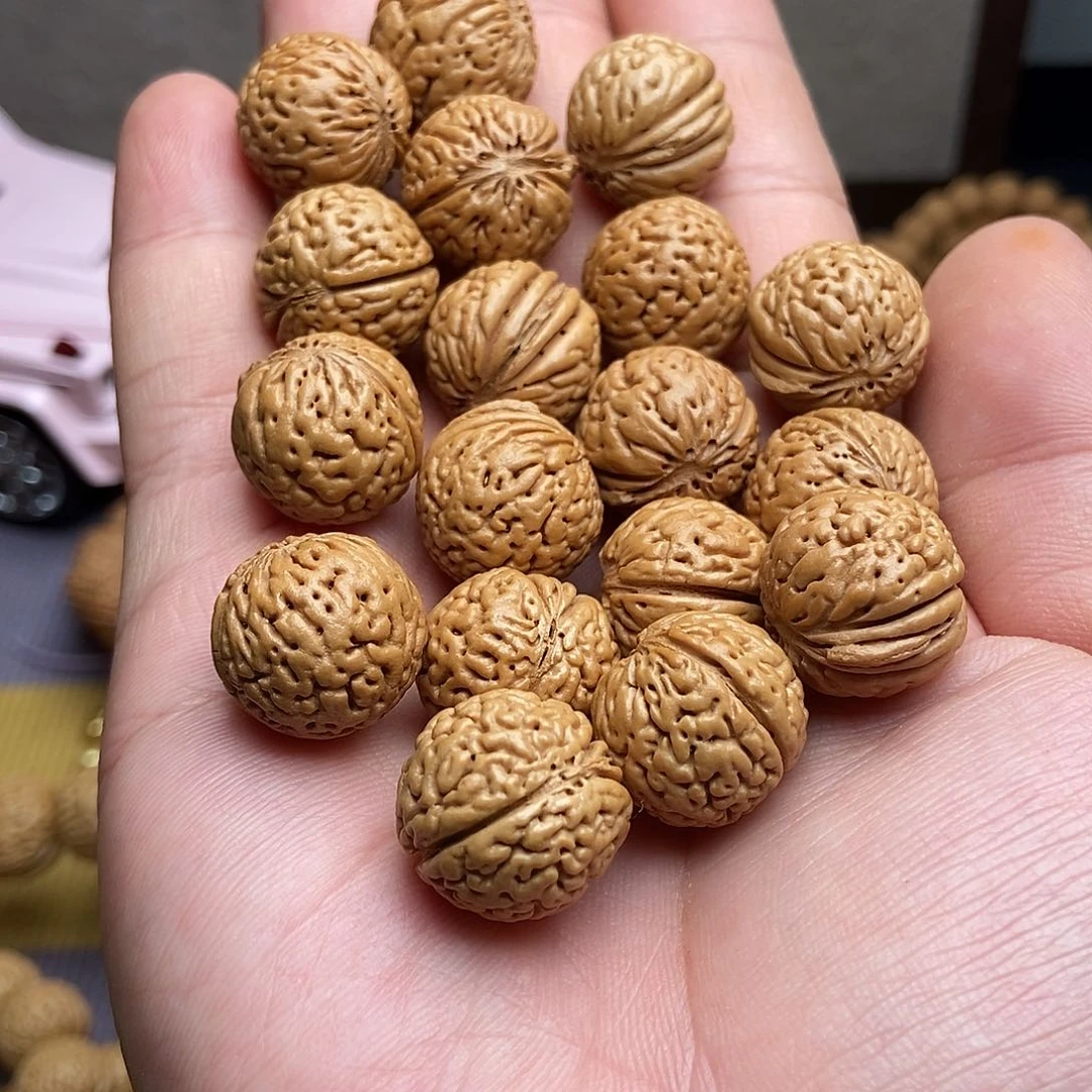 桃核手串J*E肌肉龙珠桃核手串毕业款18