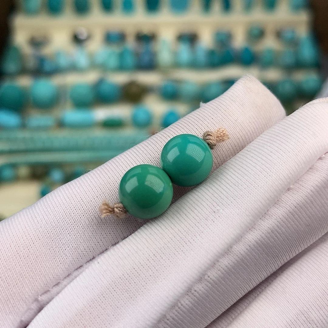 绿松石未镶嵌珠宝奇石8.6