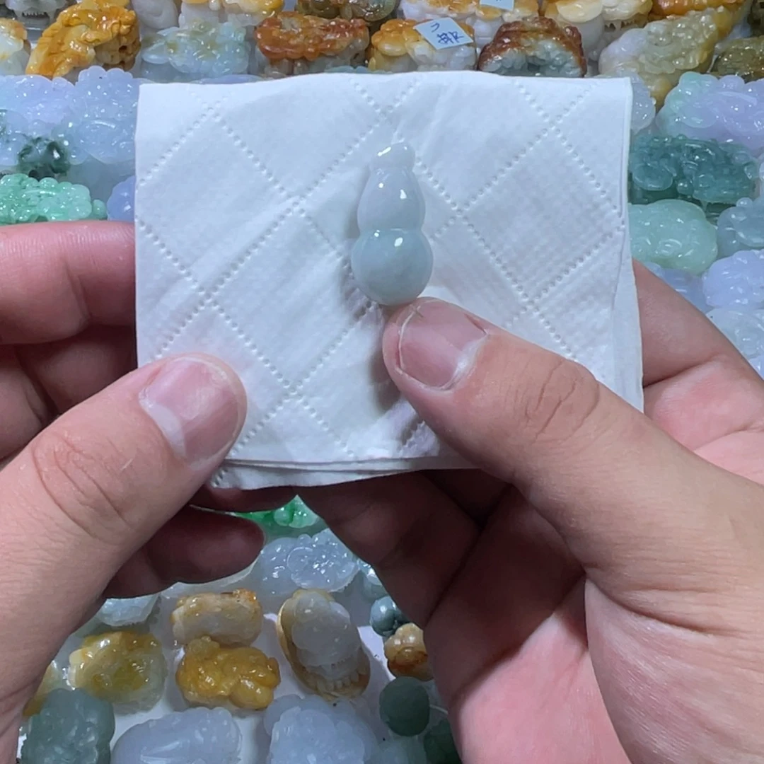 翡翠未镶嵌颈饰天然