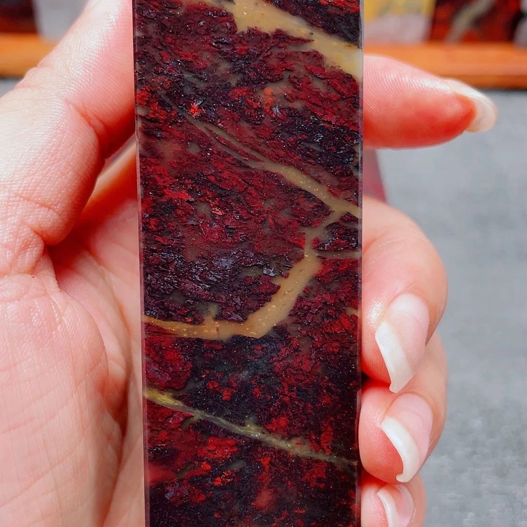 【闪购商品】玉桂林鸡血玉印章素章
